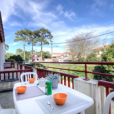 アパート Du By Interhome